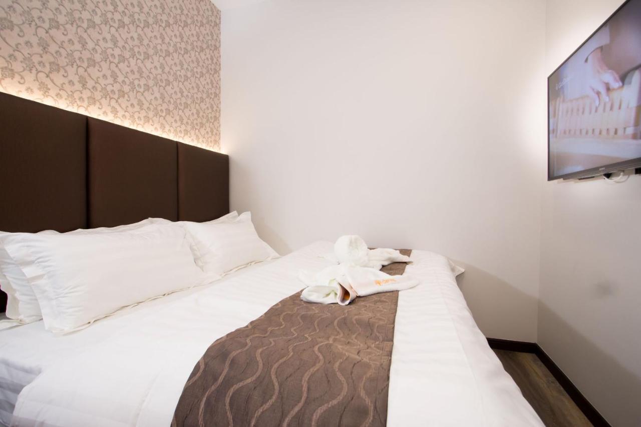 Spring Season Hotel Muar Ngoại thất bức ảnh
