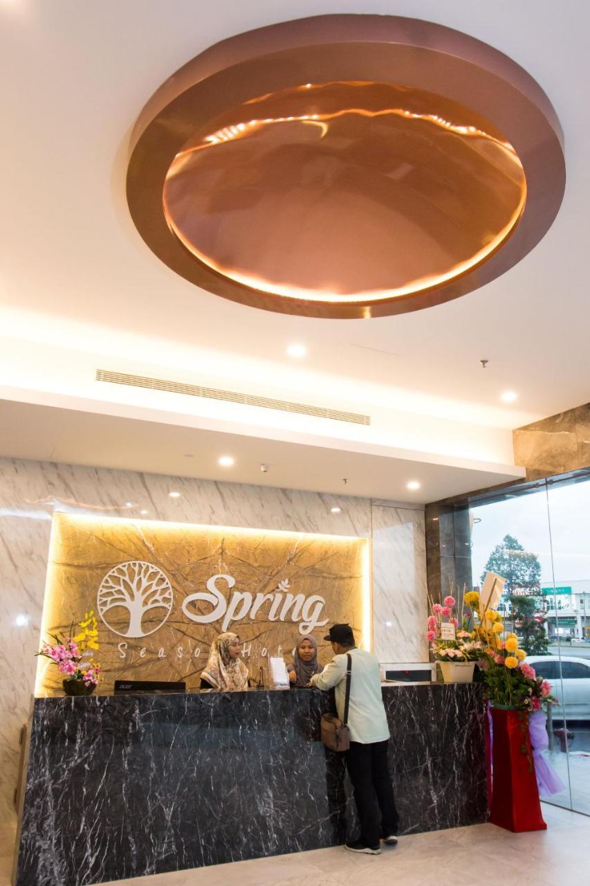 Spring Season Hotel Muar Ngoại thất bức ảnh