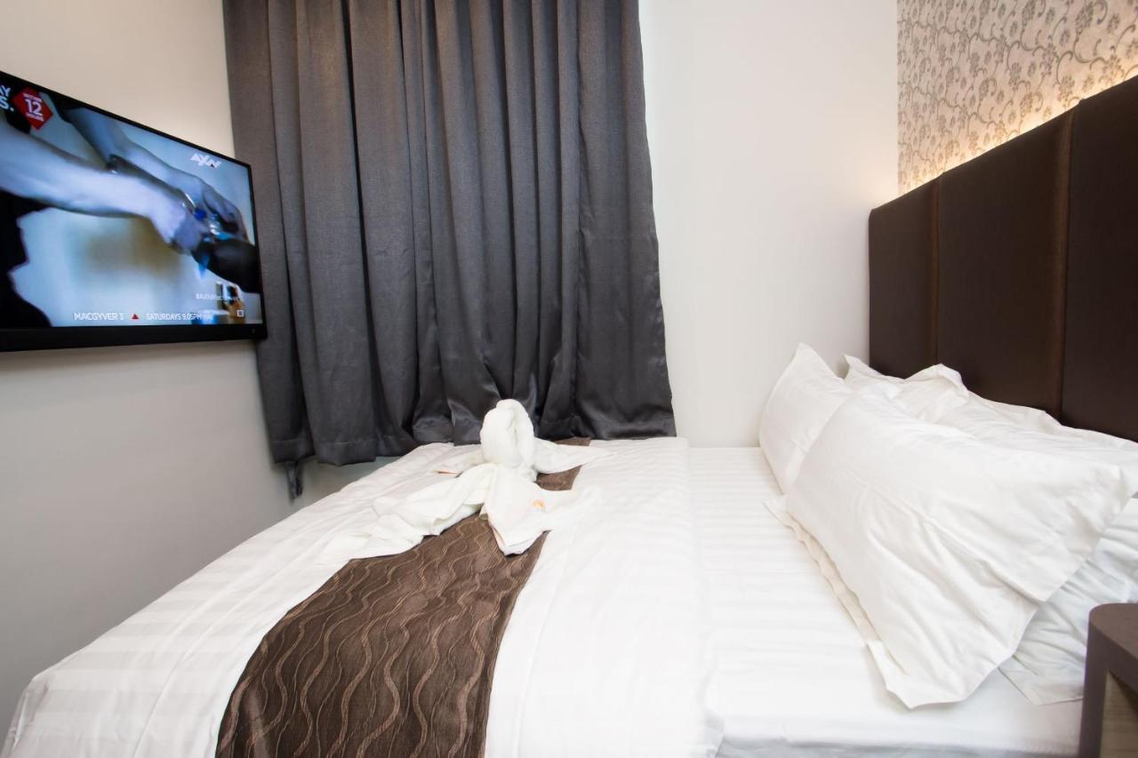 Spring Season Hotel Muar Ngoại thất bức ảnh