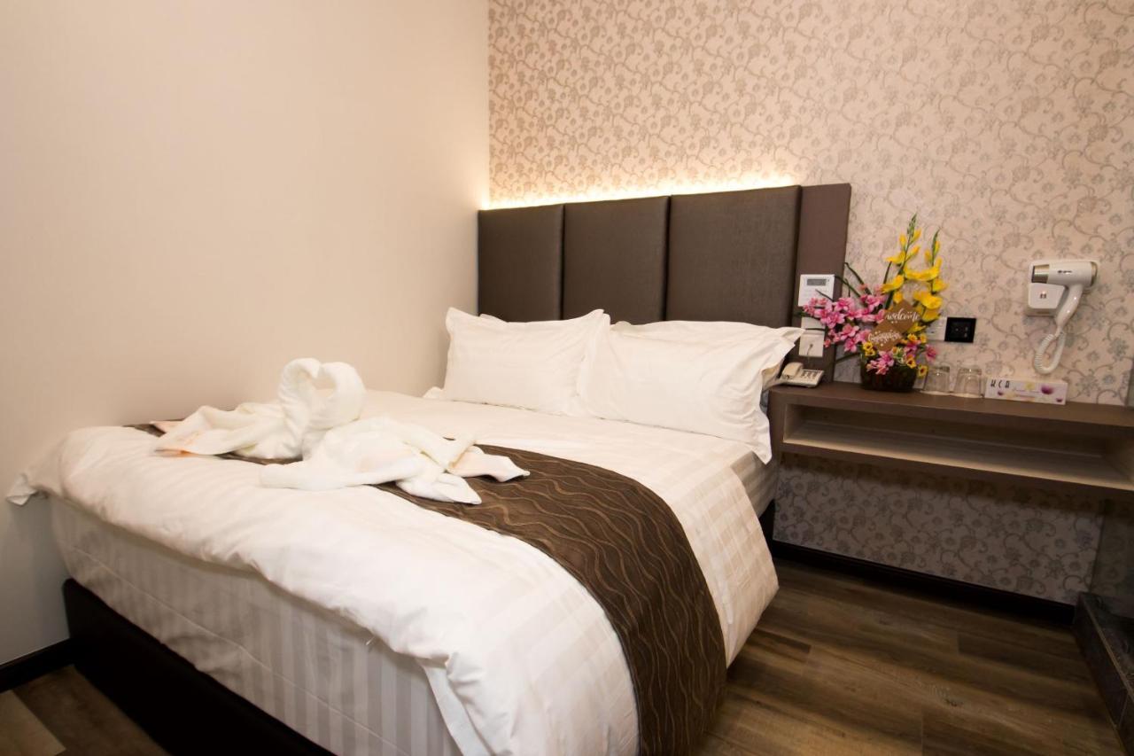 Spring Season Hotel Muar Ngoại thất bức ảnh